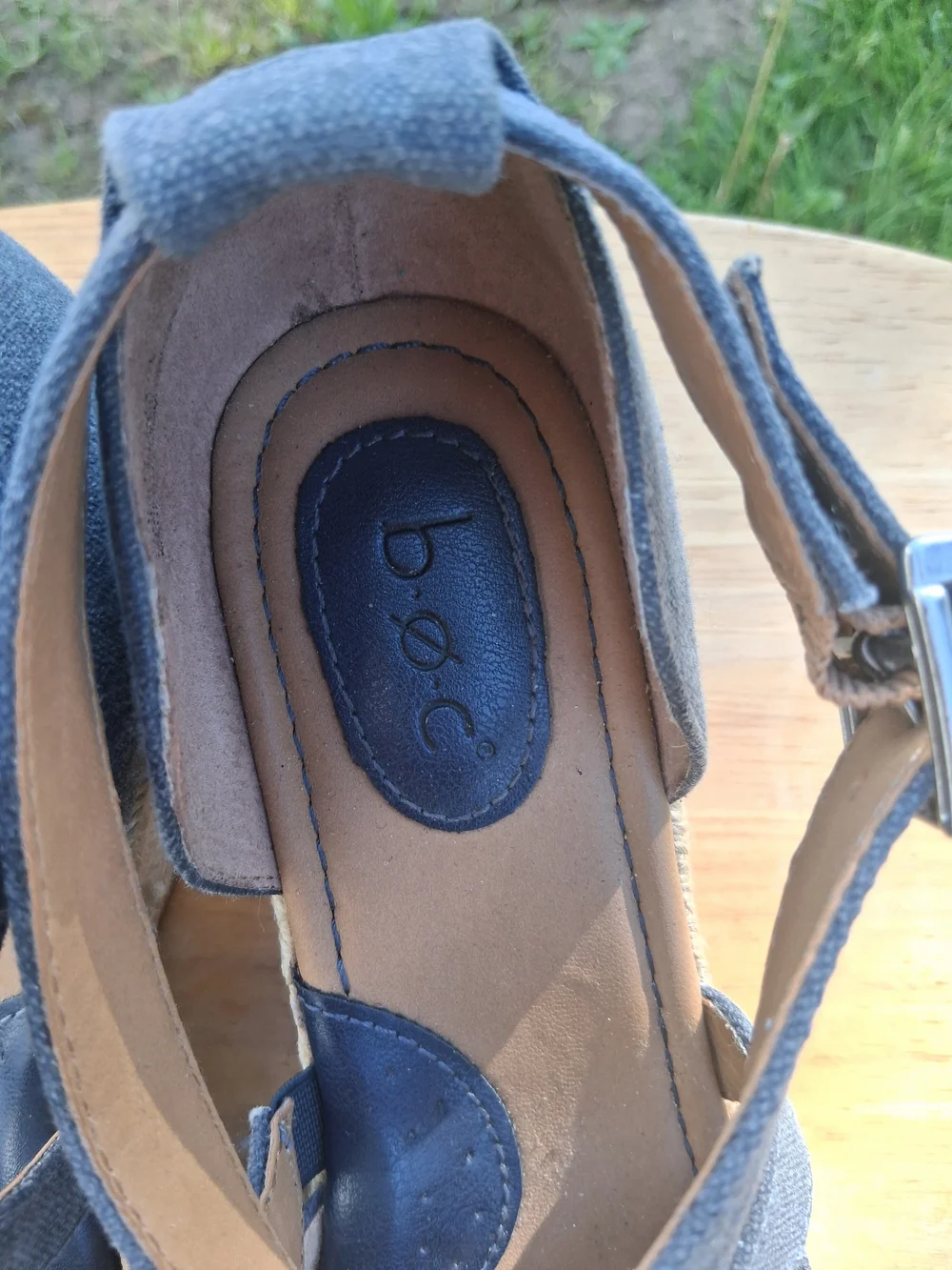 BOC Blue Canvas Espadrille Wedge Sandals Women’s Size 9 Comfort Shoes